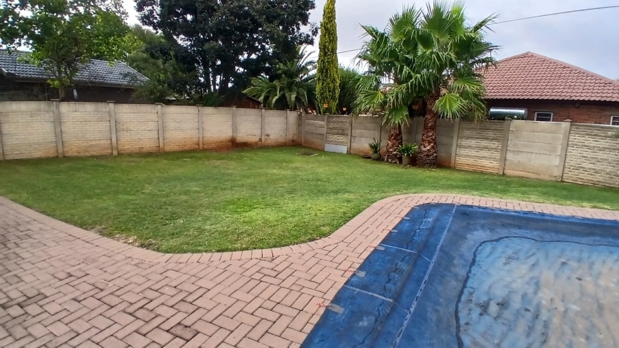 3 Bedroom Property for Sale in Fichardt Park Free State